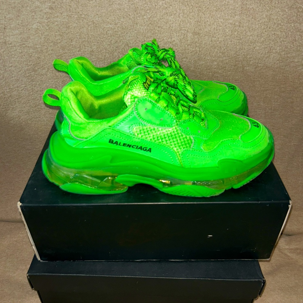Balenciaga TripleS